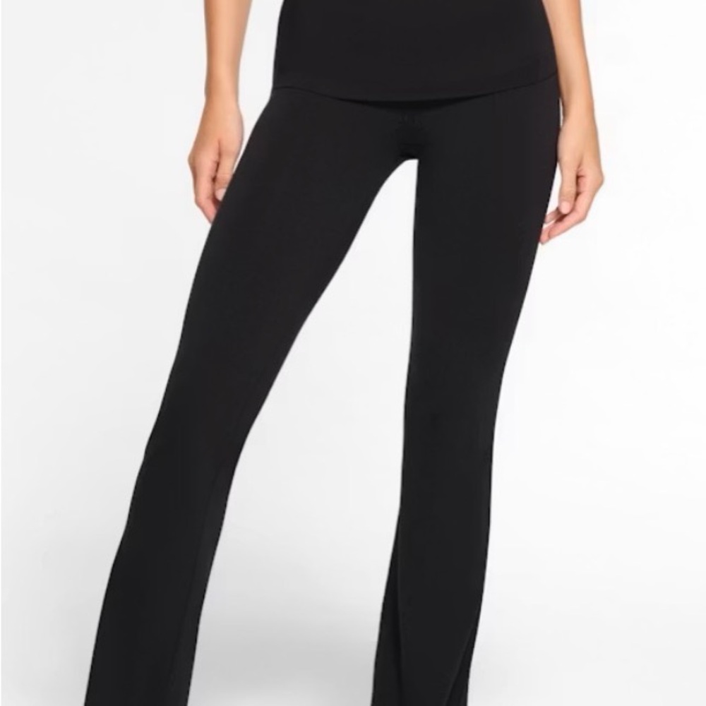 SKIMS Cotton Jersey Foldover Pant Soot Black Size Medium NWT